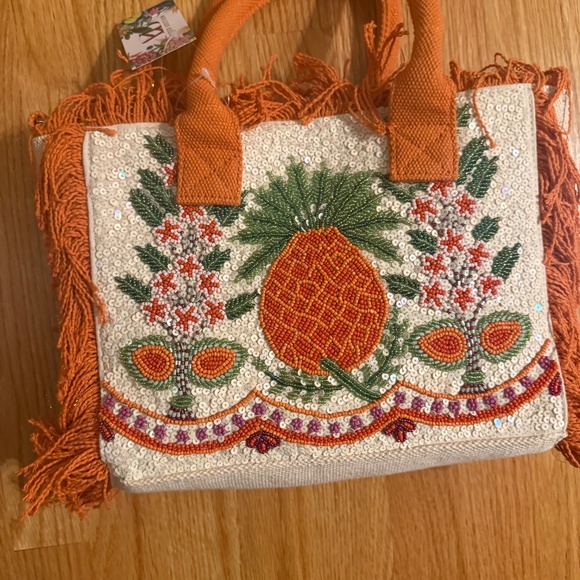 Limited Edition Viral Beaded Bag - Picture 5 of 11